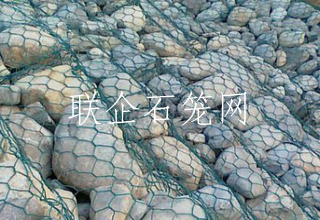 包塑石笼网